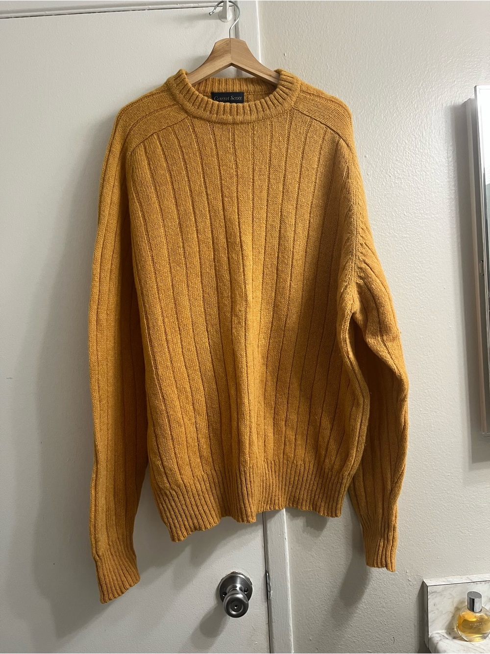 100% wool men’s sweater XL